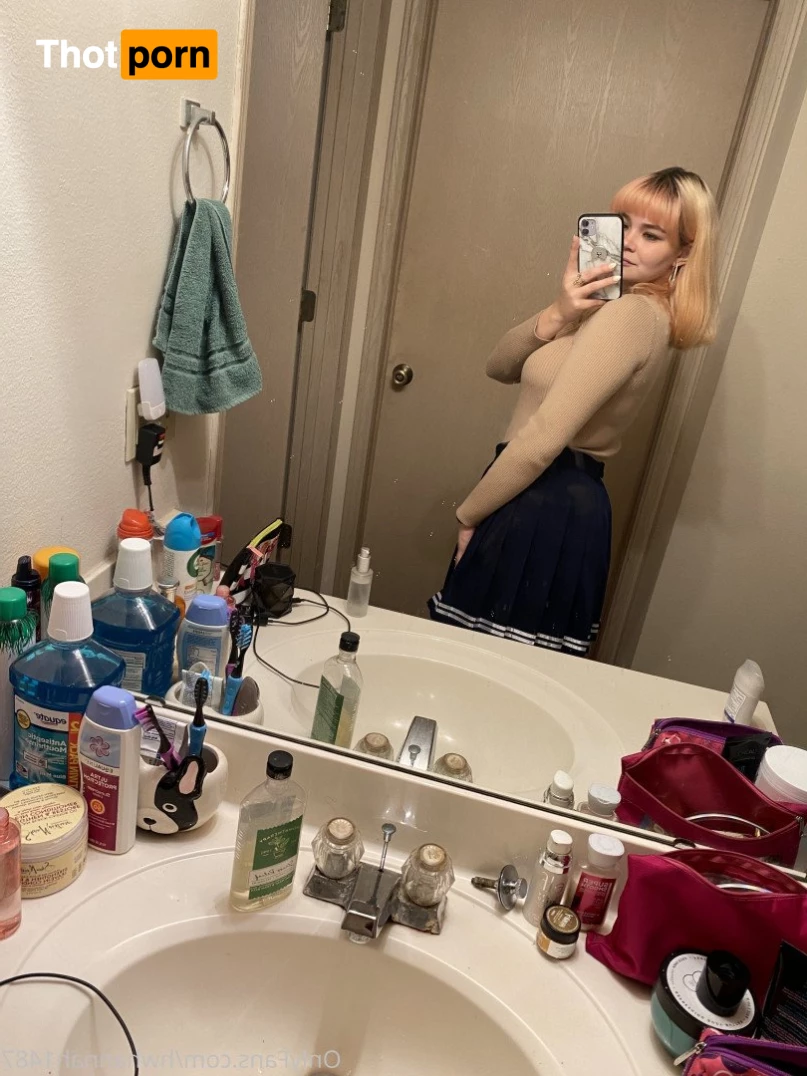 housewifehannah 5459853