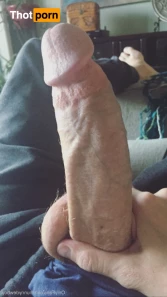 5592650