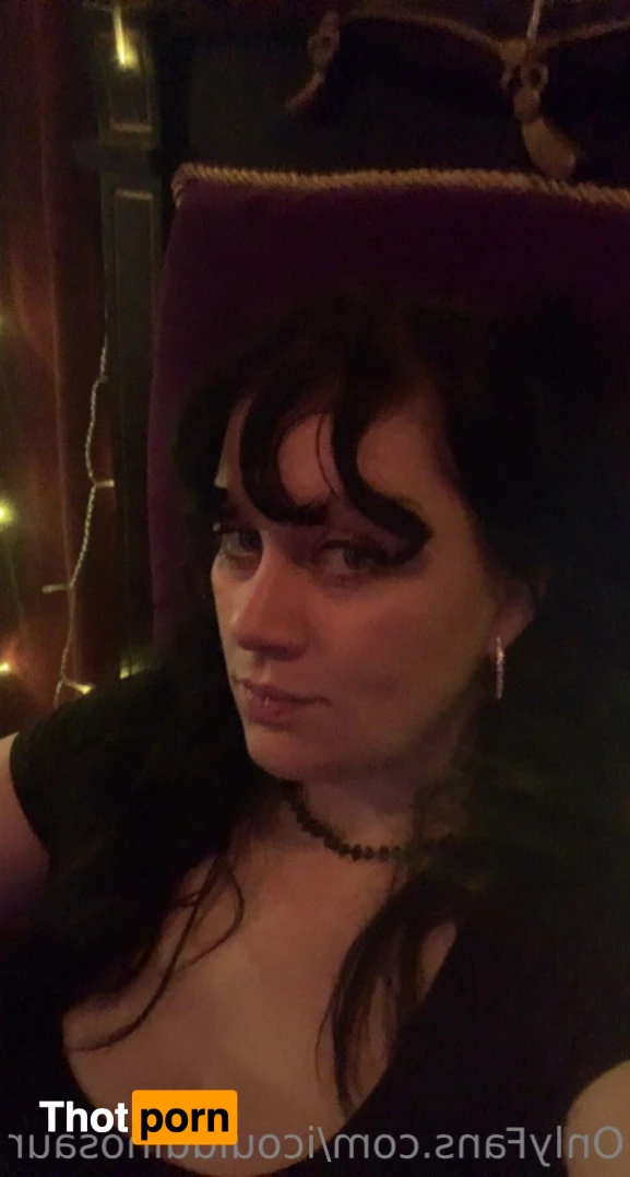 Nova Sinclaire 12628378