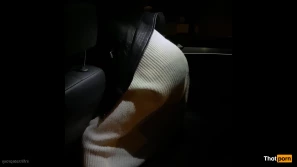 10576166