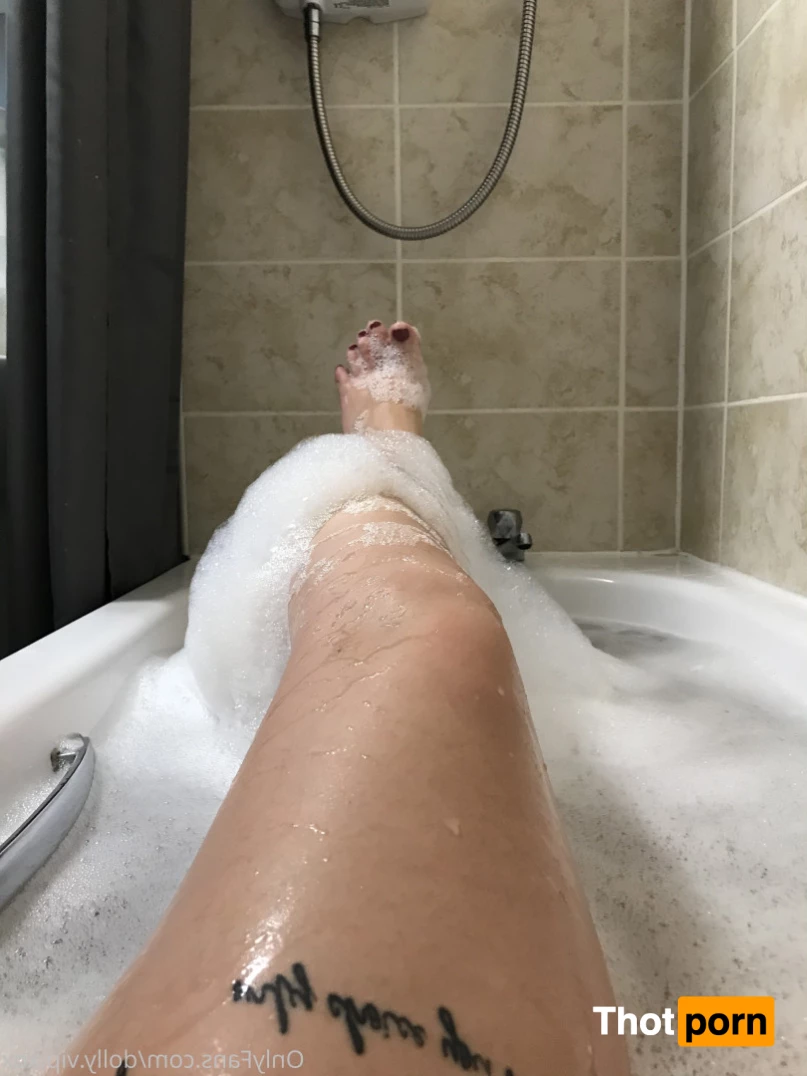 ℳ𝒾𝓈𝓈 𝒟ℴ𝓁𝓁𝓎 . 5560135