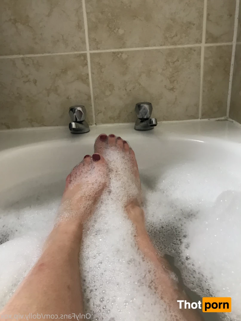 ℳ𝒾𝓈𝓈 𝒟ℴ𝓁𝓁𝓎 . 5560249