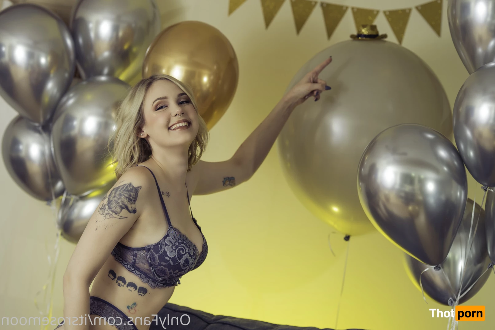 Free Rose Moon 5585064