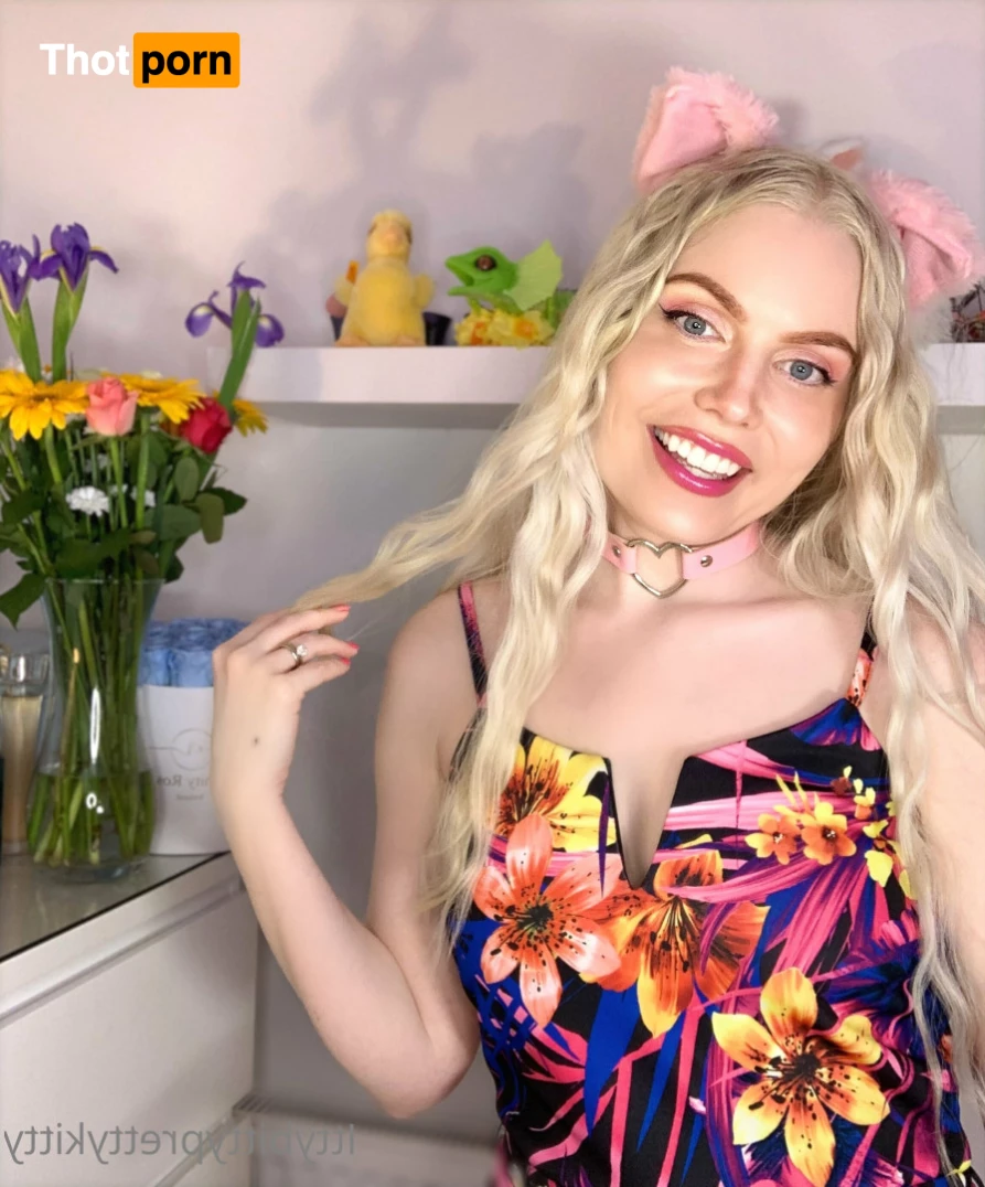 Kitty  ( Free page ) 5576029