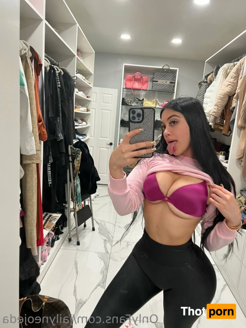 Jailyne Ojeda Ochoa 12303566