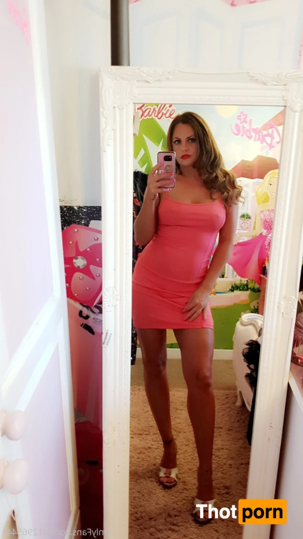 Jamieleepinkymummy 5699916