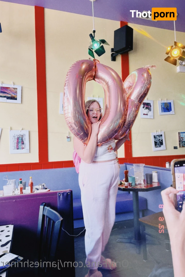 Jamie Shriner 5525431