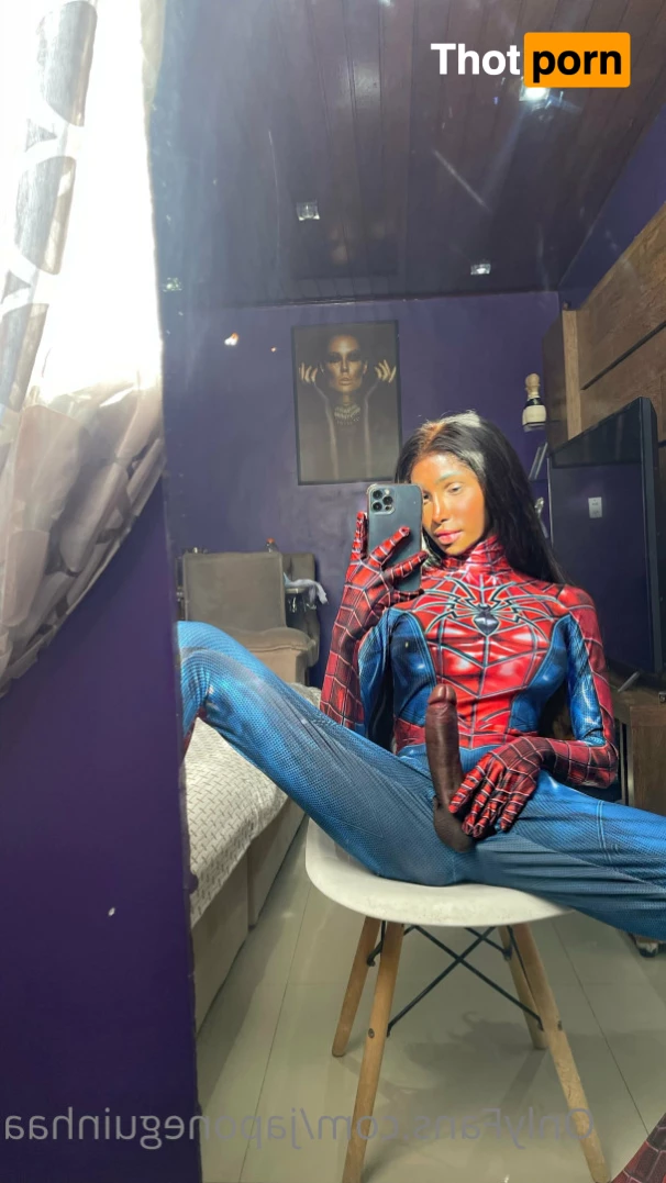 japoneguinhaa 5525092