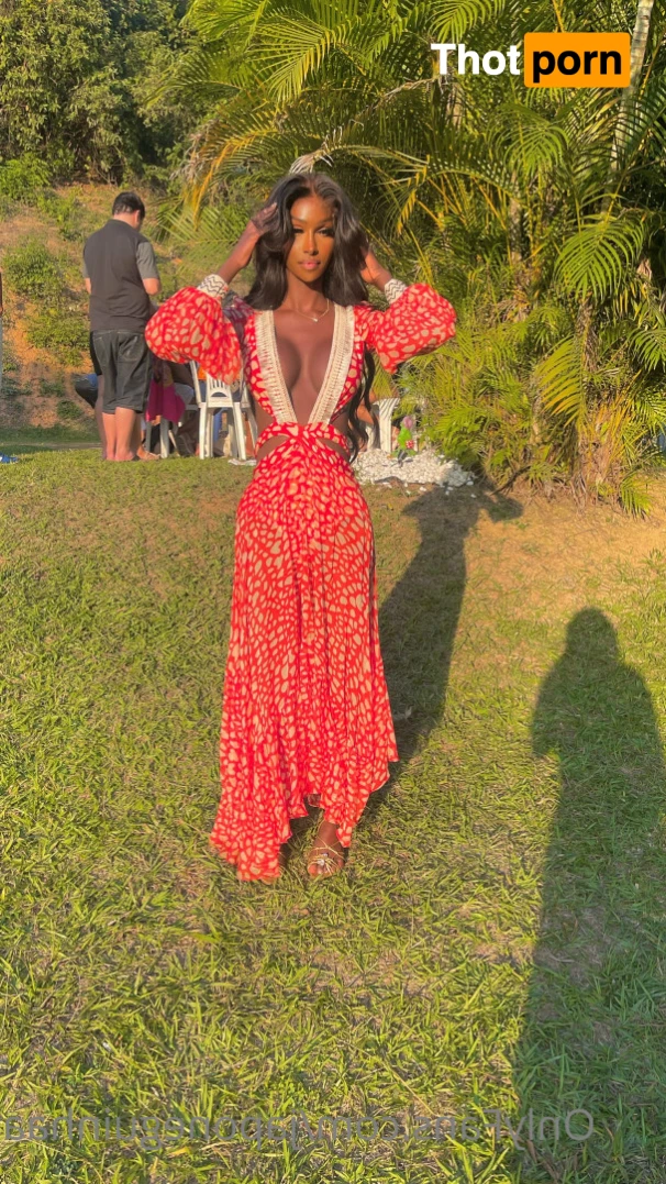 japoneguinhaa 5525389