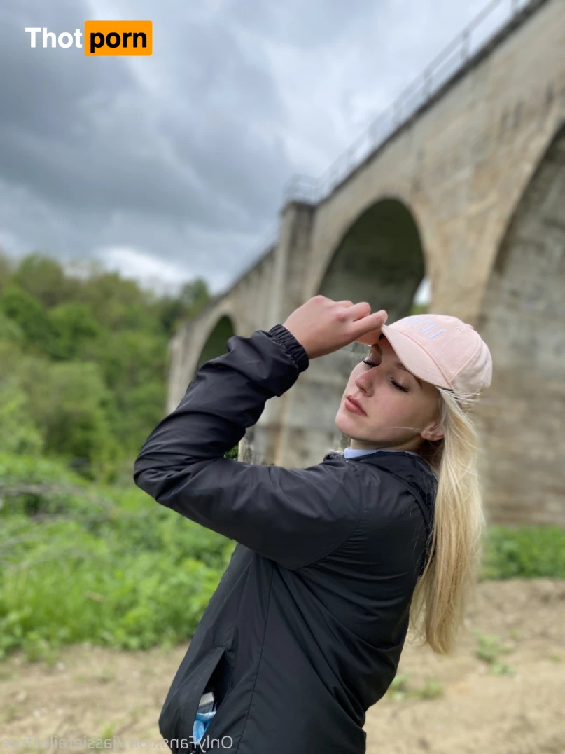 Blonde Pussy Jassie 😈 5525069