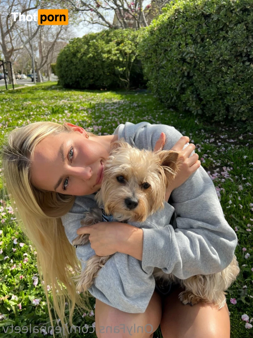 Jenna Lee TV 10850846