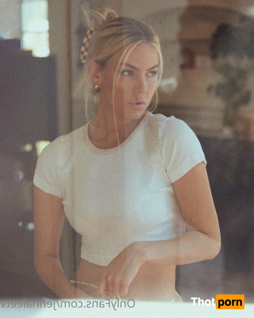 Jenna Lee TV 10850848