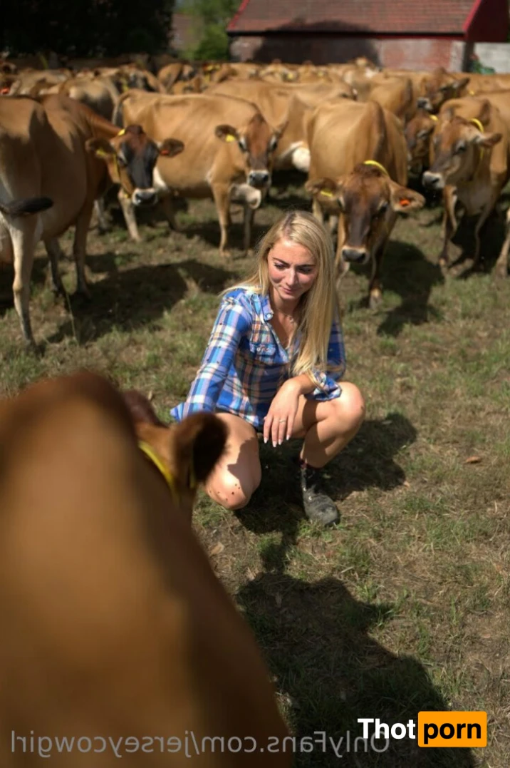 Becky Houzé 🐮 12211708