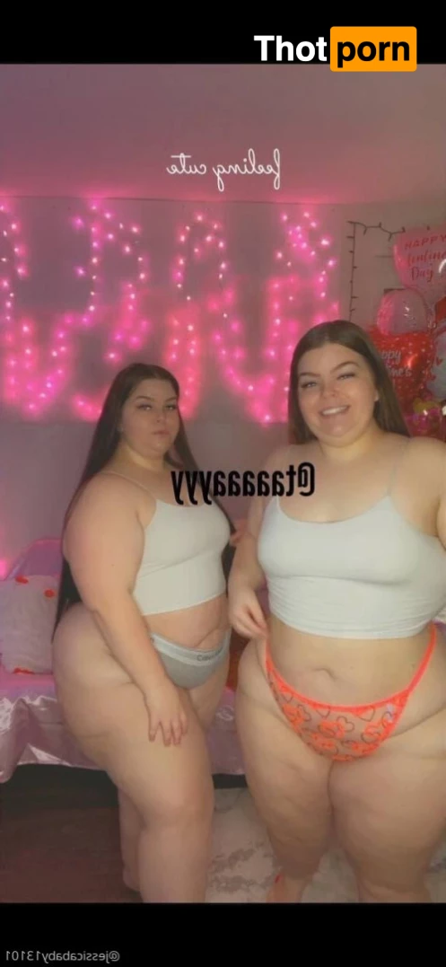 ⭐️Girl Next Door⭐️ 5737797