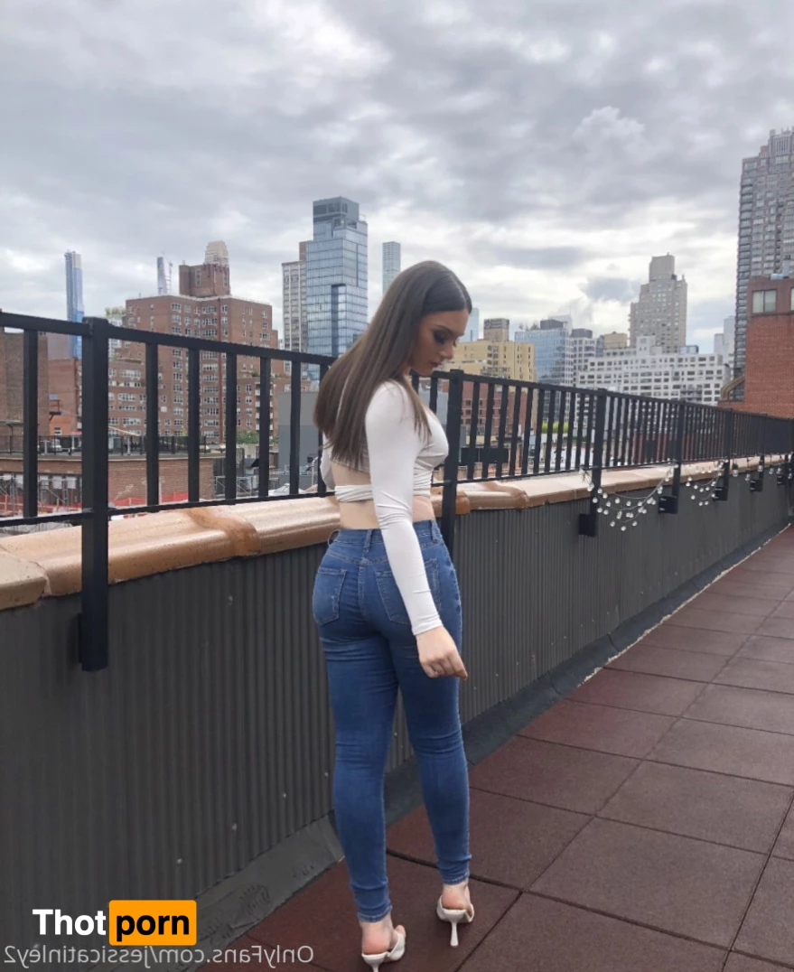 jessicatinley2 5723946