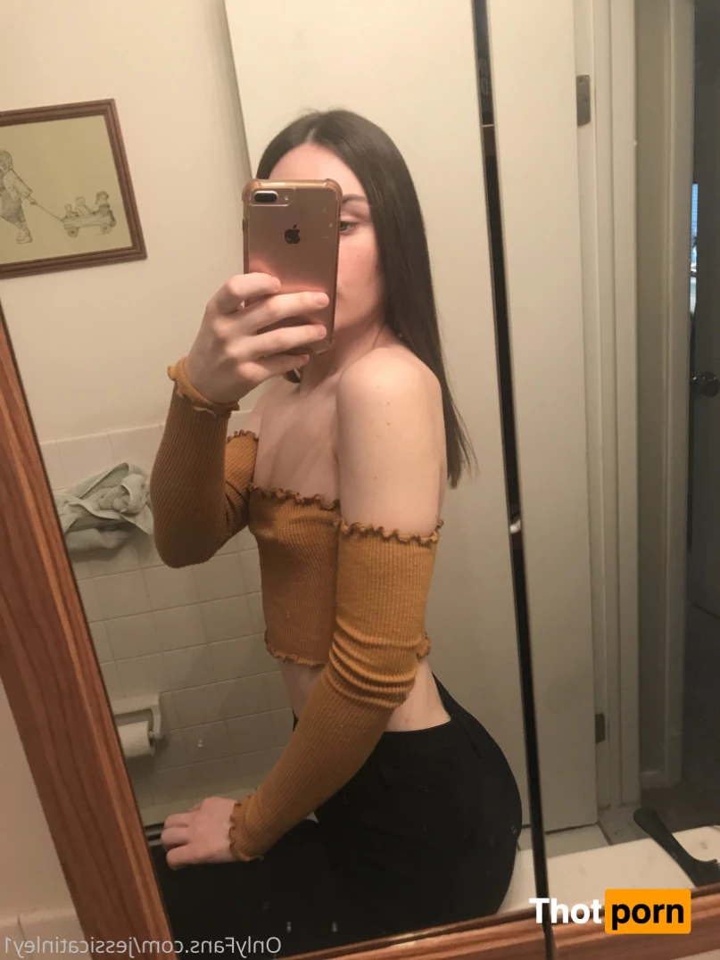 jessicatinley2 5723966