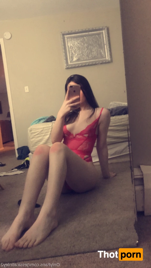 jessicatinley2 5724136