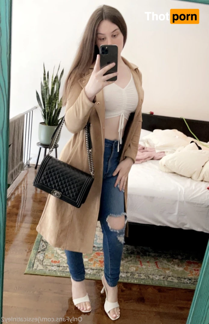 jessicatinley2 5724165