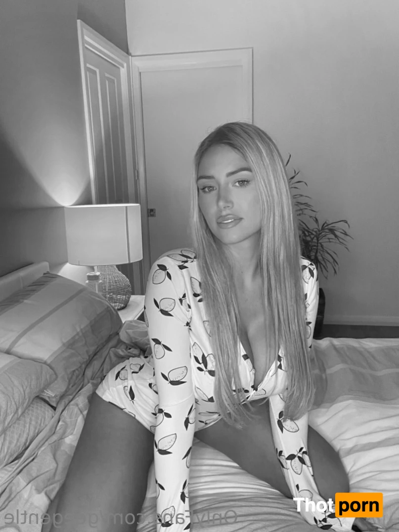 Georgina Gentle 13391201