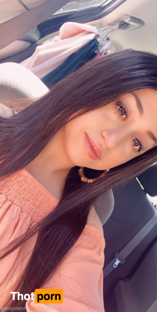 JessyTaylorDuh 5671813