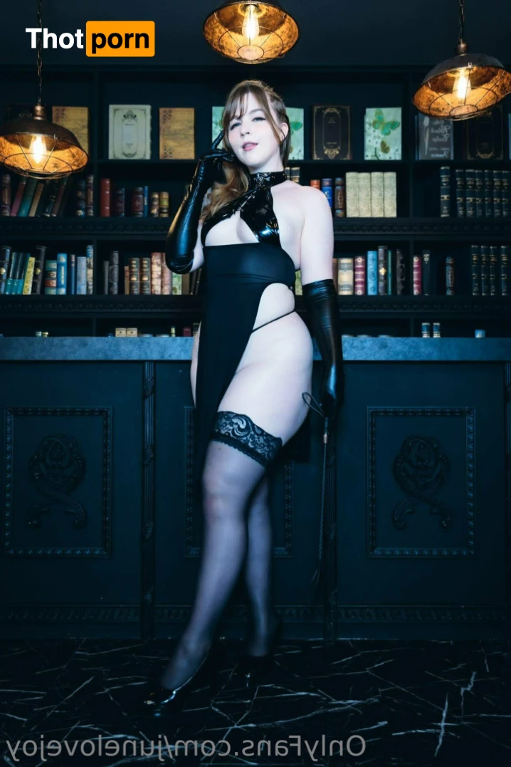 June Lovejoy 12160163