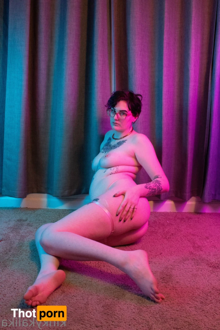 kinkykalika 12133914