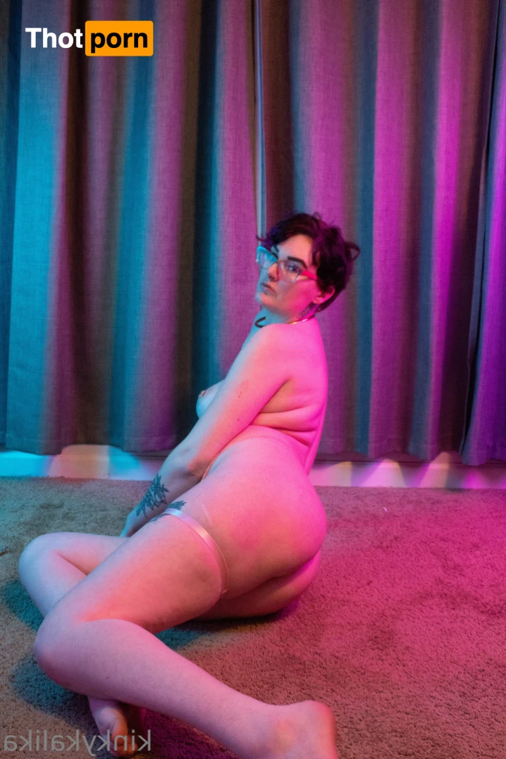 kinkykalika 12134085