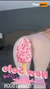10571554