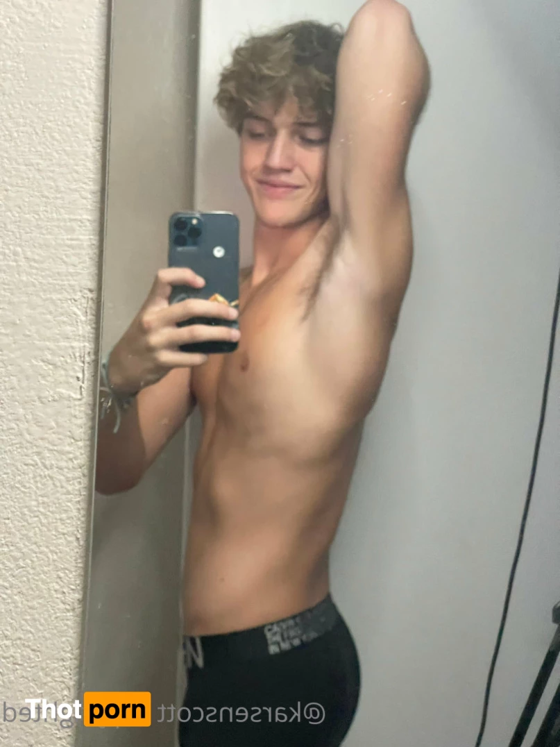 Karsen Scott 5560930