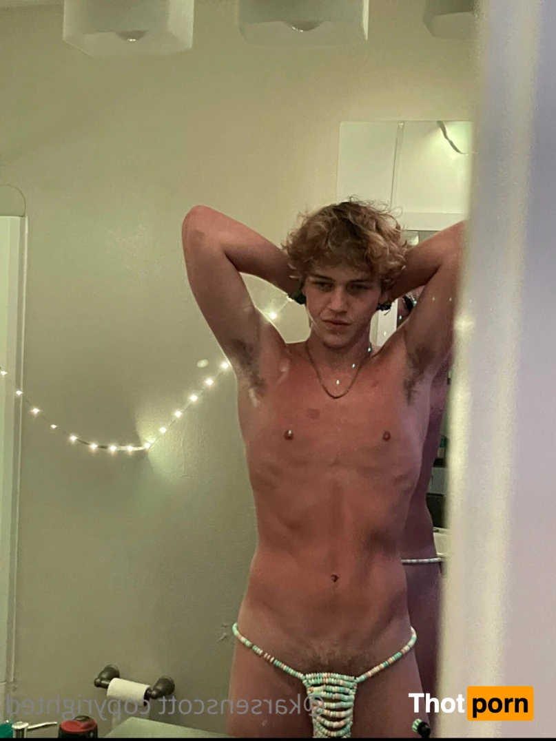 Karsen Scott 5560980