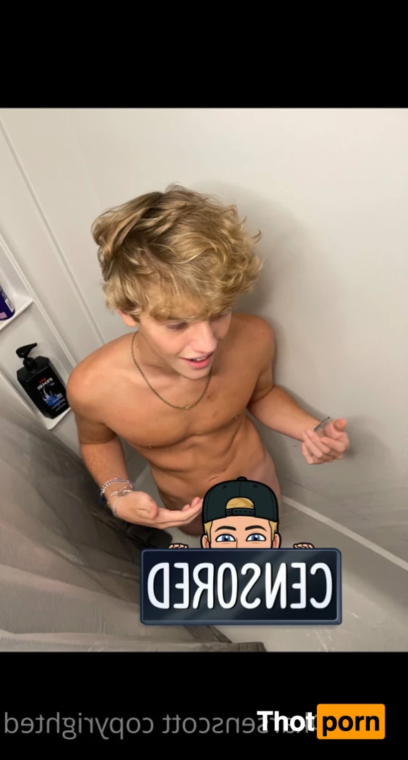 Karsen Scott 5561045