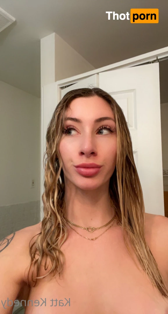 🧘🏼‍♀️𝗬𝗢𝗚𝗜 𝗞𝗔𝗧𝗧 💕 5542328