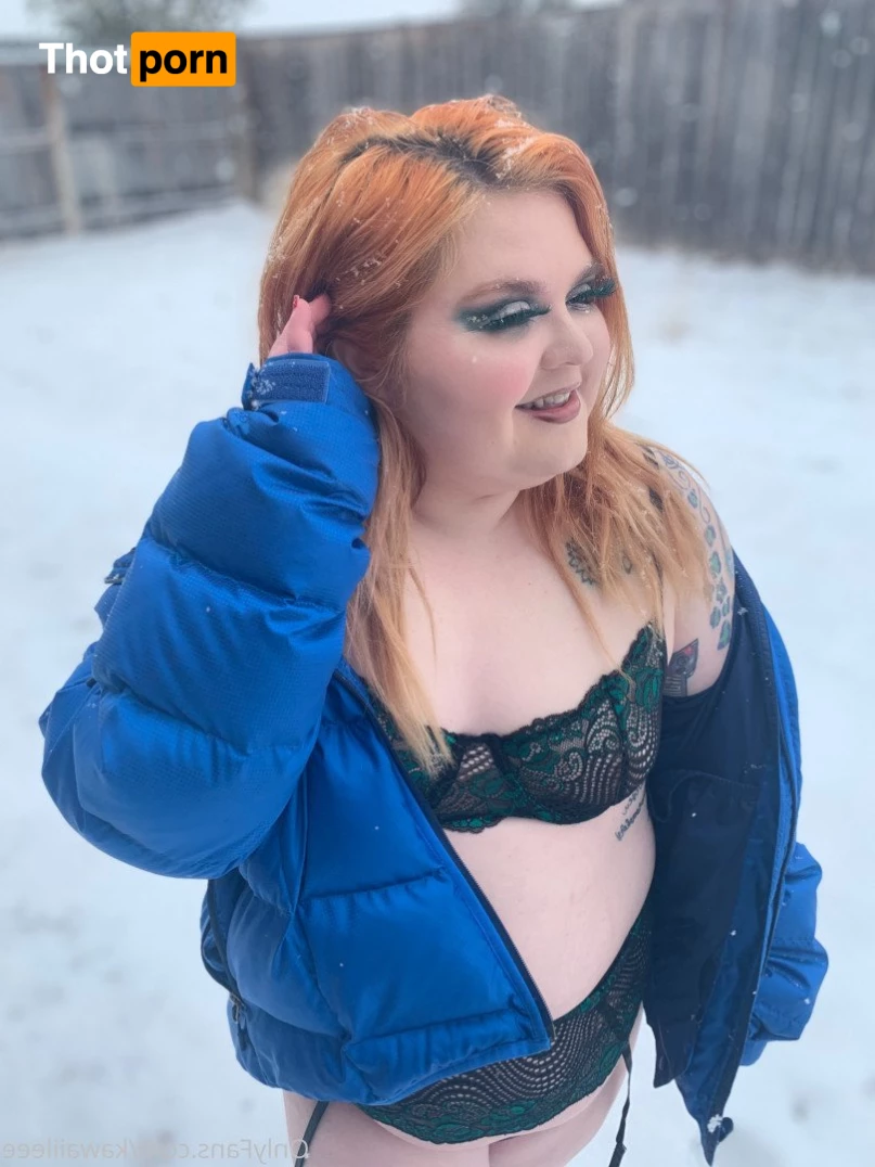 🎮PIERCED COSPLAYING BBW✨ 5452577