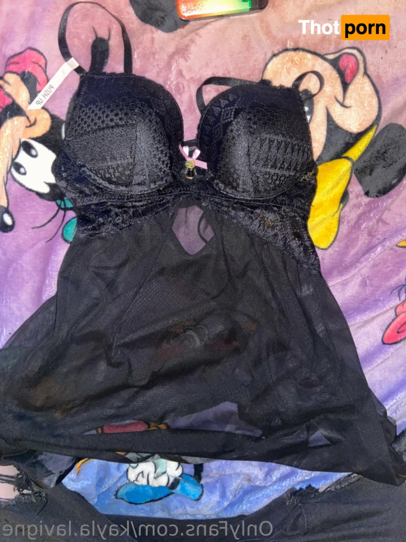 Kayla Lavigne 12019055