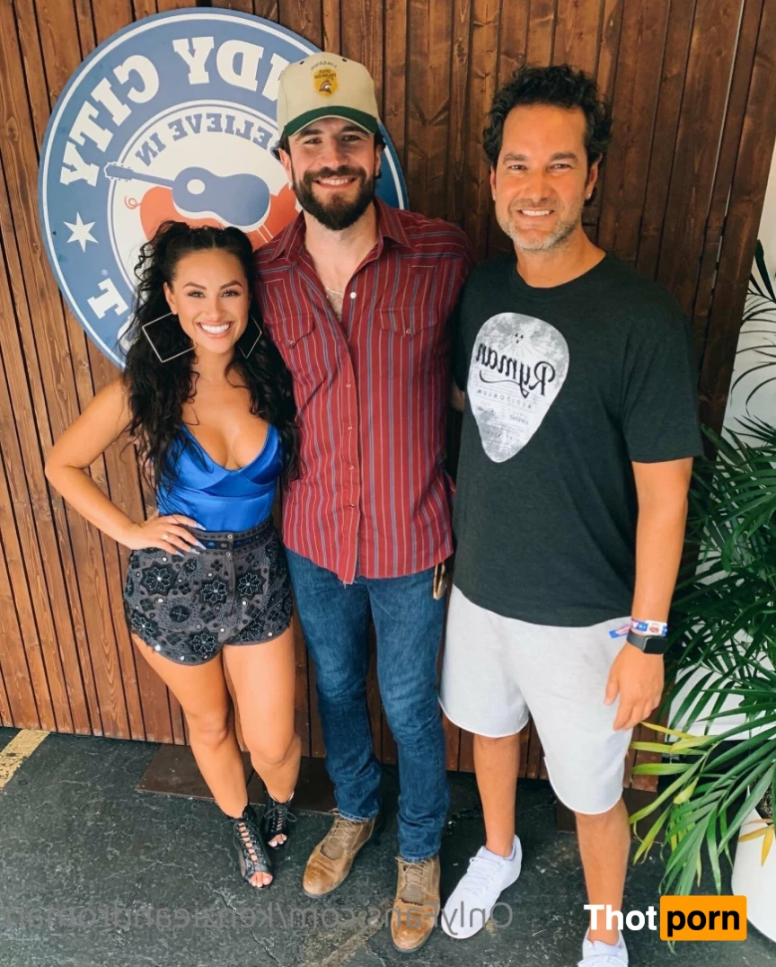 Kenzie &amp; Roman 5534441