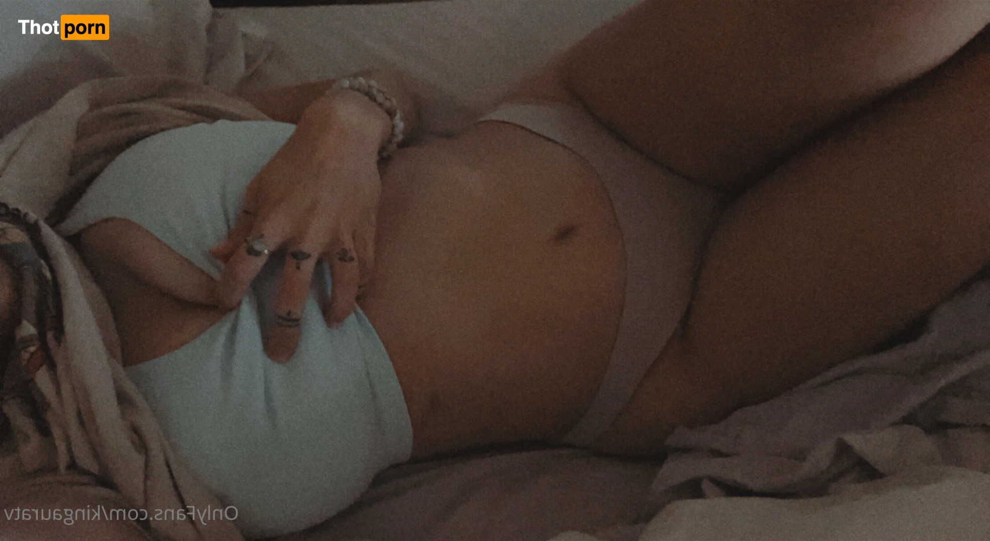 🌿Aurora🐇 12001058