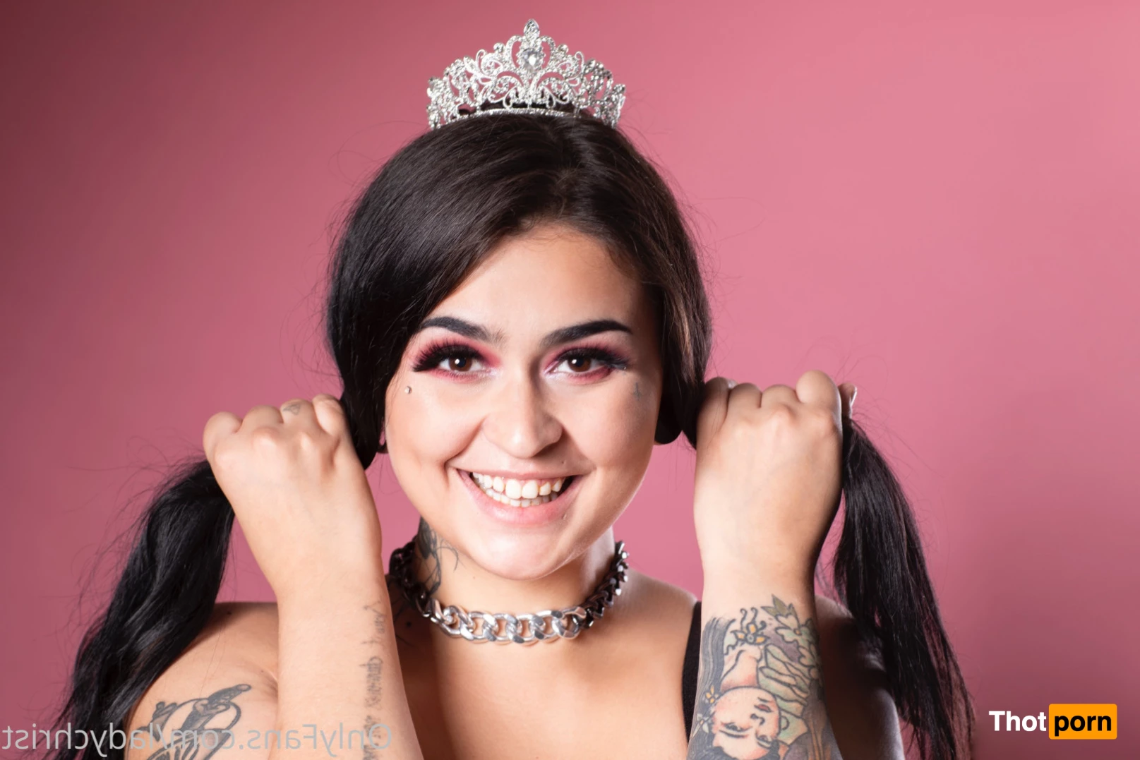 Taylor Leiora 5660961