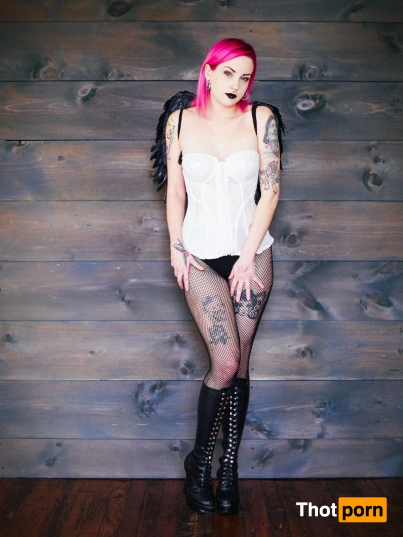 Lady Lazarus 5427316