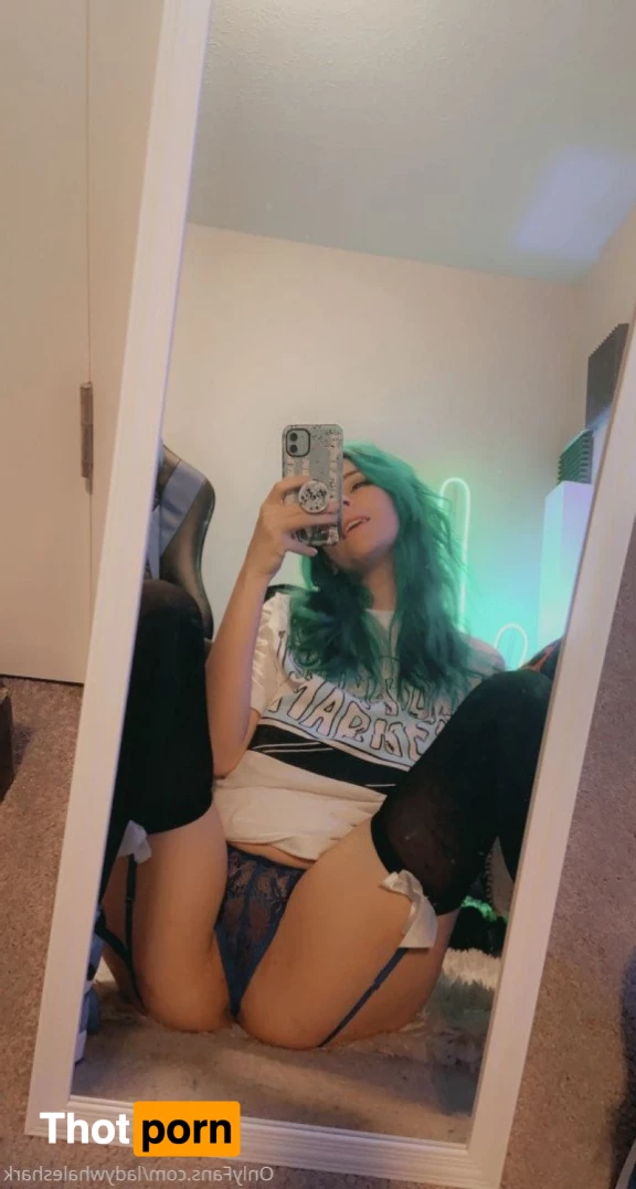 LadyWhaleShark 5500585