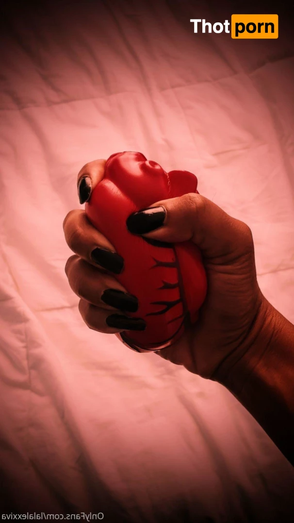 Lexxi and Korra's Sexxy Horse Club 9514849