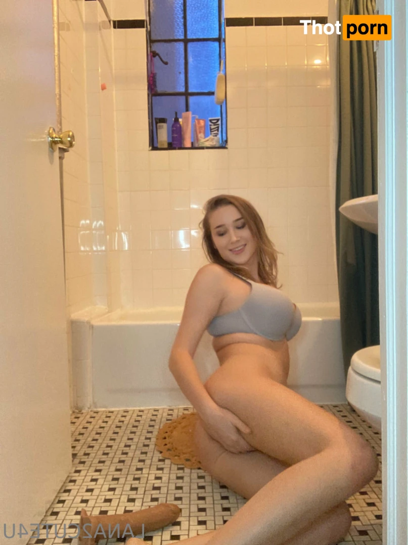 Lana Madison 11938844