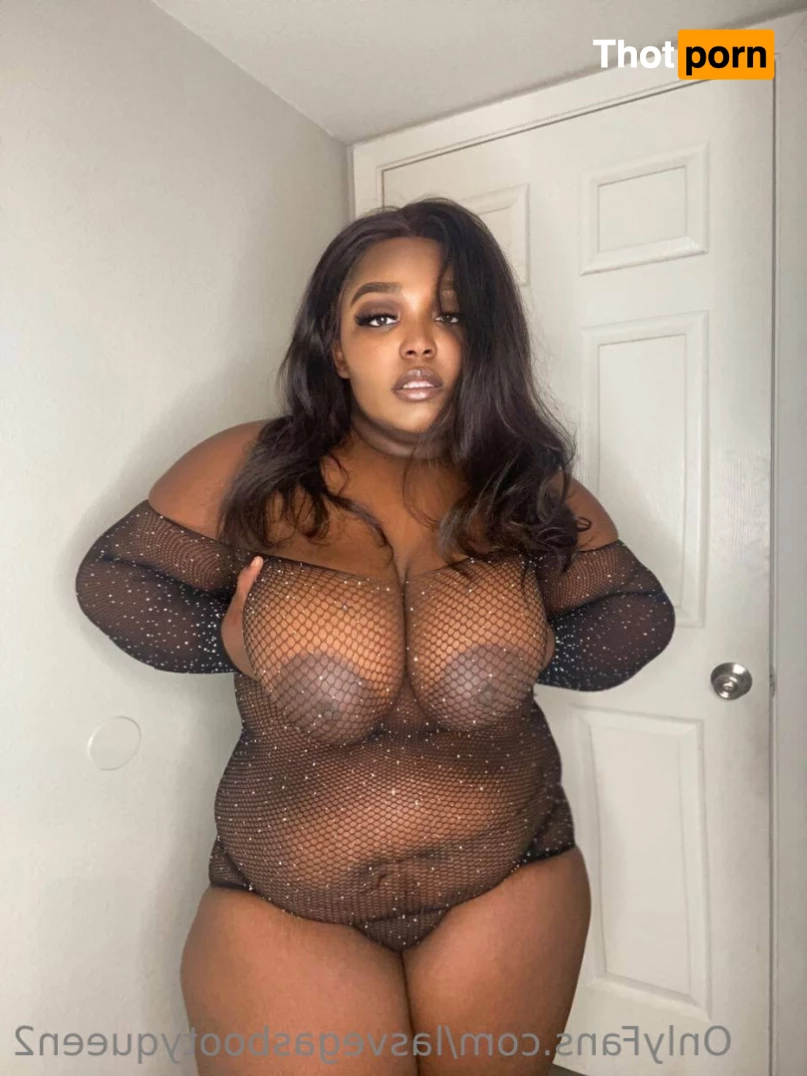 Las Vegas Booty Queen *Sneak Peak Page* 5533394