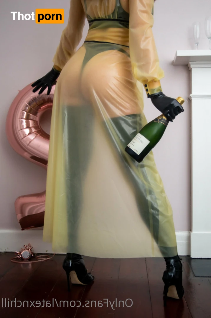 Miss Chill - LATEXnCHILL 11895590