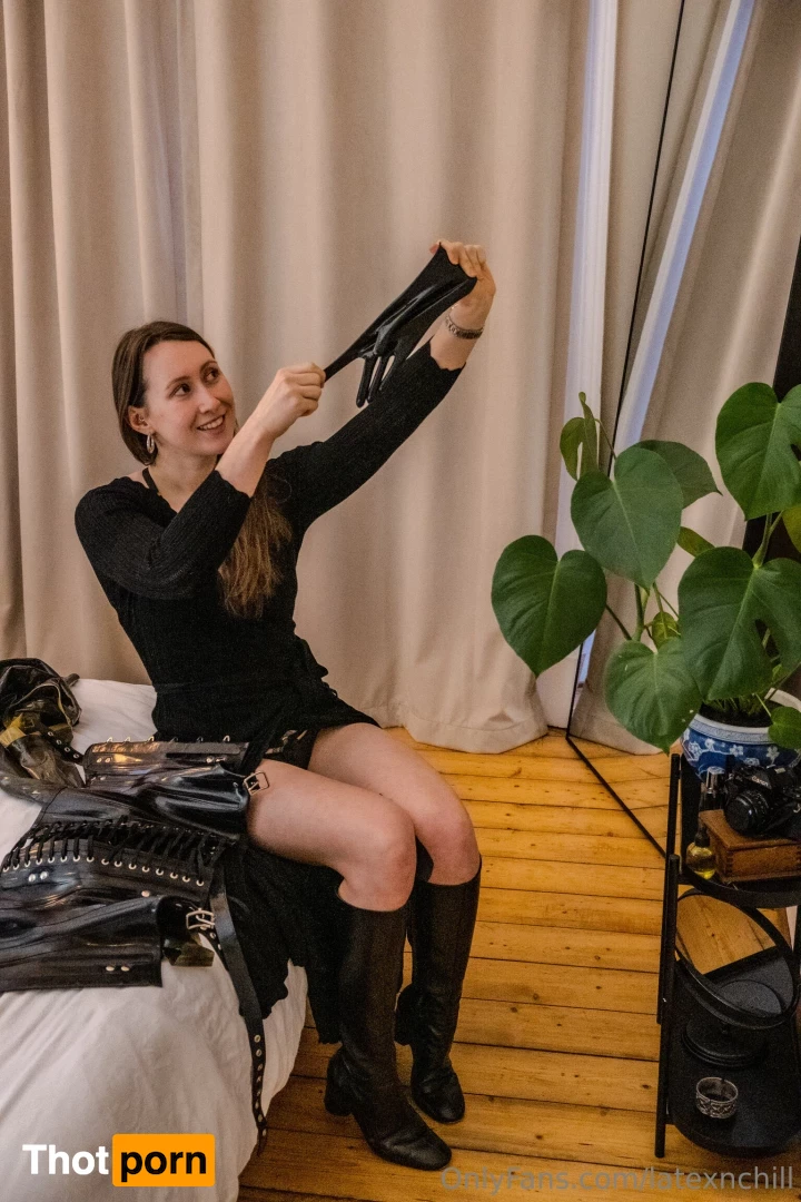 Miss Chill - LATEXnCHILL 16579209