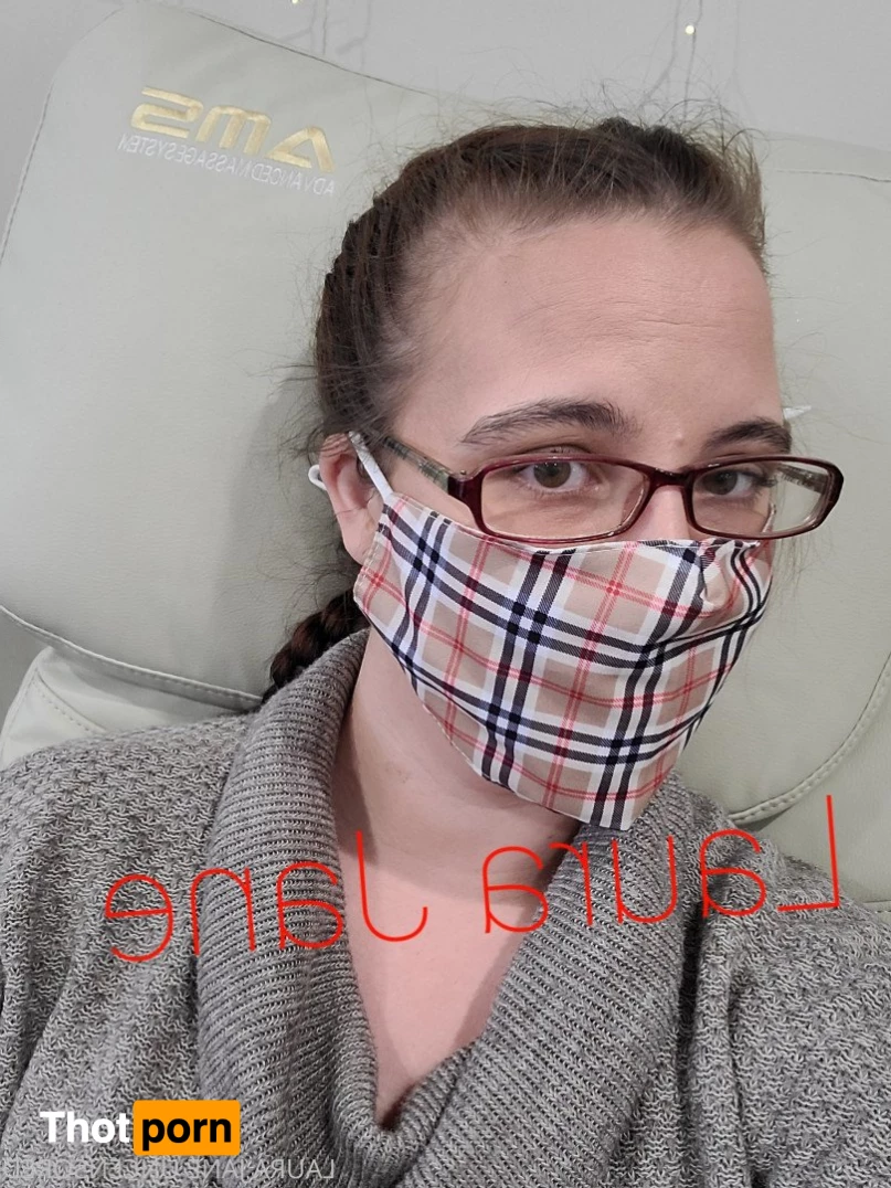 laurajaneuncensored 5409046