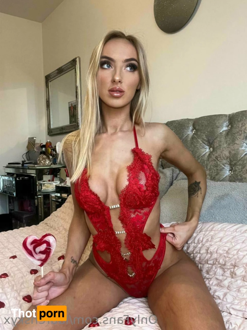 Lauren (Barely Legal) 💦😻 11201590