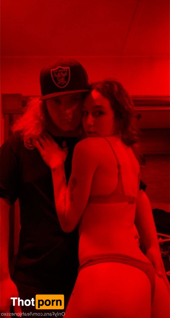 KINKYKYLIE UNCENSORED 5406223