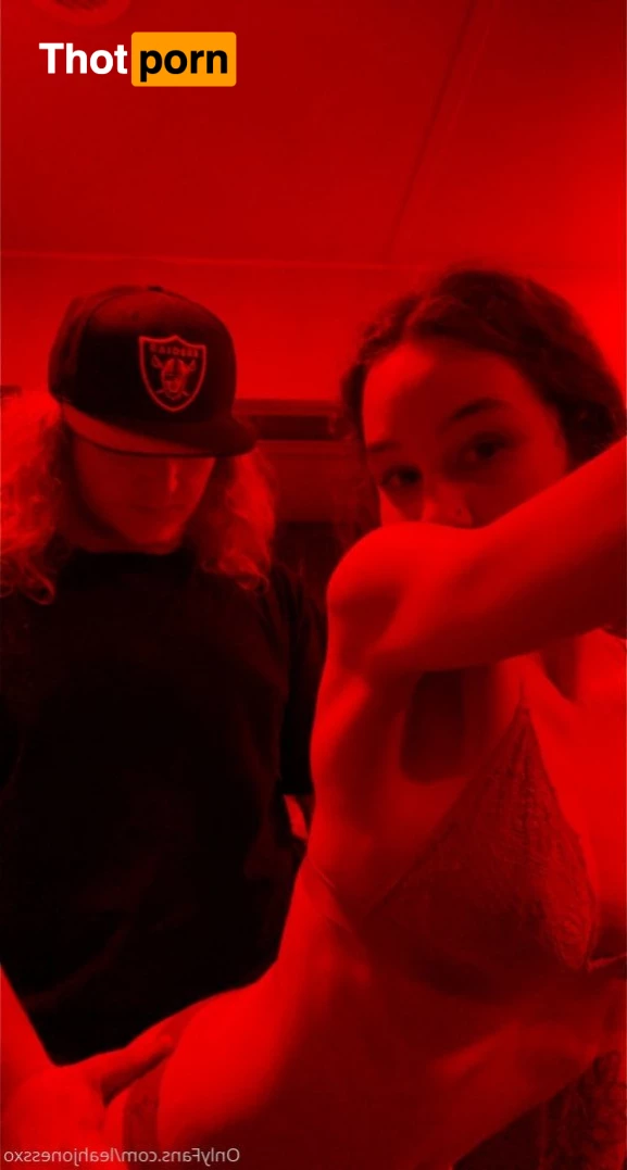 KINKYKYLIE UNCENSORED 5406516