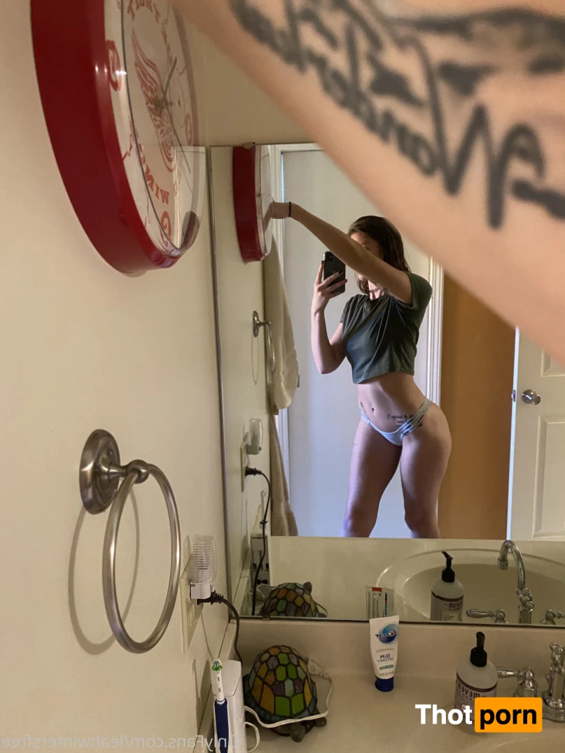 leahwintersfree 5704281