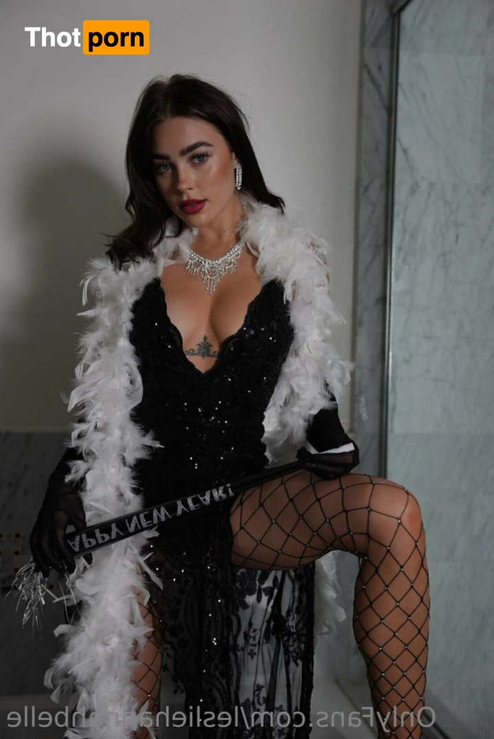 💜Leslie Golden 9634646